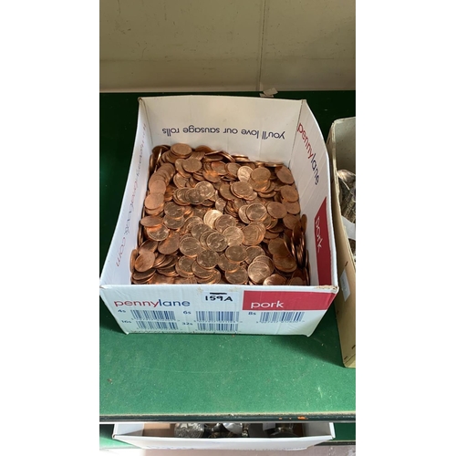 159A - Large Quantity of Old Pennies, near mint