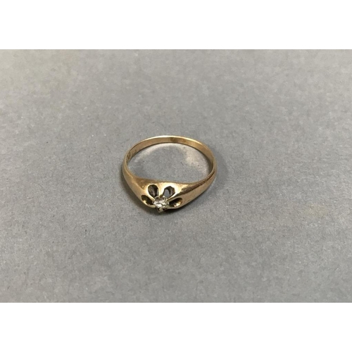 76 - 14ct Gold Ring Set with a Small Solitaire Diamond, 2g