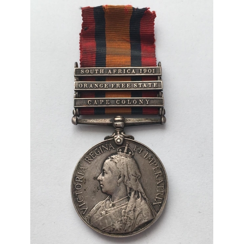 1077 - A THREE CLASP QUEEN'S SOUTH AFRICA MEDAL TO THE ARTILLERY. A Queen's South Africa Medal with clasps ... 