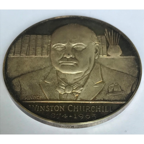 1108 - A SPINK AND SON WINSTON CHURCHILL COMMEMORATIVE MEDAL. A large silver Churchill commemorative medal,... 