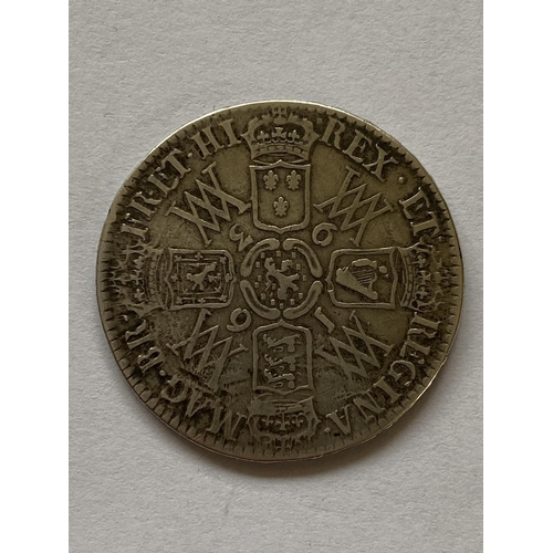 1132 - A WILLIAM AND MARY HALFCROWN. A William and Mary Halfcrown dated 1693, Anno Regni Quinto to the rim,... 