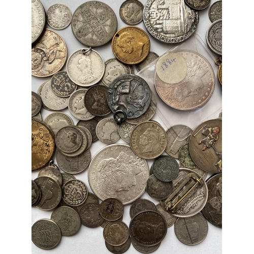 1151 - AN AMERICAN DOLLAR 1887 and OTHER WORLD COINS. A collection of UK and World coins to include a Festi... 