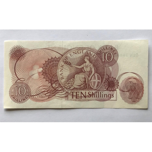 1205 - A COLLECTION OF SERIES 'C' TEN SHILLING NOTES. A collection of 23 Series 'C' Ten Shilling notes sign... 