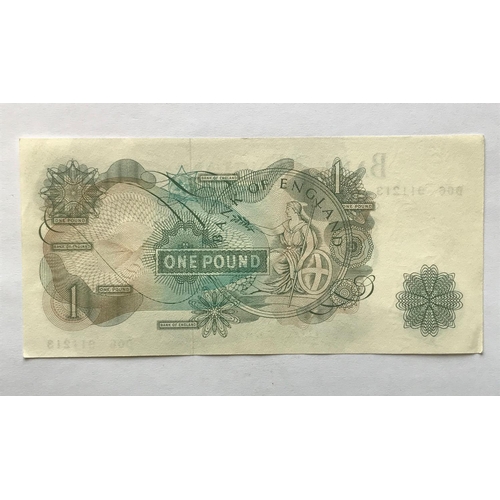 1209 - A COLLECTION OF SERIES 'C' PORTRAIT ISSUE ONE POUND NOTES. 39 Series 'C' one pound notes signed J.B.... 