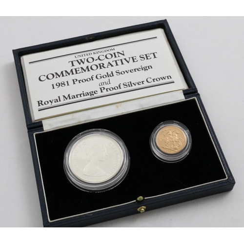 1220A - A PROOF SOVEREIGN AND 1981 CROWN. A Queen Elizabeth II Proof Sovereign dated 1981 and a 1981 Royal M... 