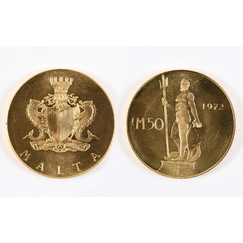 1250 - A MALTESE £50 GOLD COIN. A Maltese £50 gold coin with a statue of Neptune to the reverse, dated 1972... 