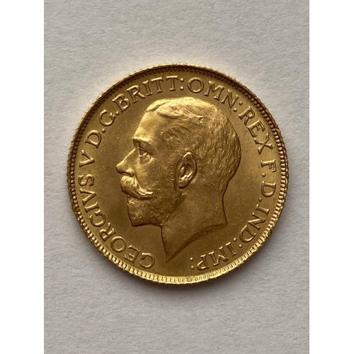 1254 - A SOVEREIGN. A George V Sovereign dated 1925.