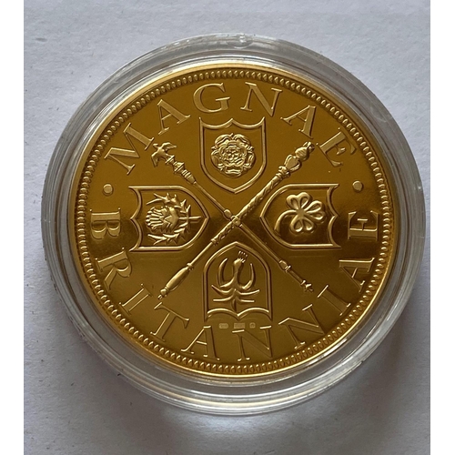 1264 - A ROYAL BABY 1 OZ GOLD COMMEMORATIVE COIN. A 22ct 1oz gold commemorative coin, proof contained in a ... 