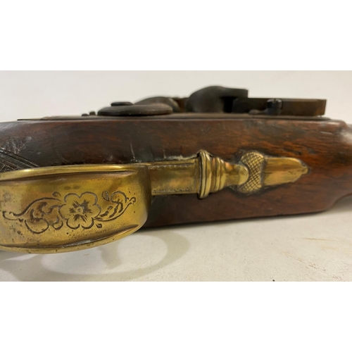 523 - A FLINTLOCK LONG GUN BY ANDERSON. With a 91cm tapering barrel with three proof marks and flintlock a... 