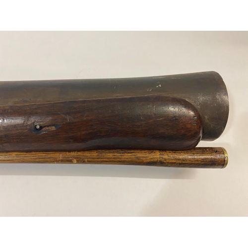 529 - A SEA SERVICE BLUNDERBUSS BY EDWARD JORDAN. A massive blunderbuss or Musketoon with a 61.5cm (24