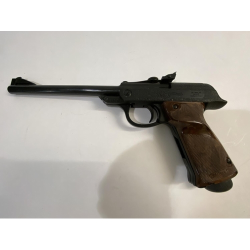 561 - A WALTHER LP53 177 AIR PISTOL IN ORIGINAL BOX WITH ACCESSORIES. With a 24cm barrel, marked to the si... 