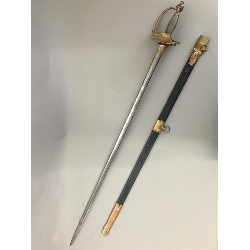 610 - A 1796 HEAVY CAVALRY PATTERN SWORD AND SCABBARD. With an 82.5cm spadroon blade by Runkel, the single... 