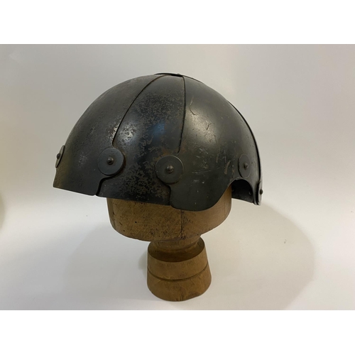 769 - A RARE SECOND WORLD WAR GERMAN PILOT FLIGHT PROTECTION HELMET SSK90. A German pilot flight protectio... 