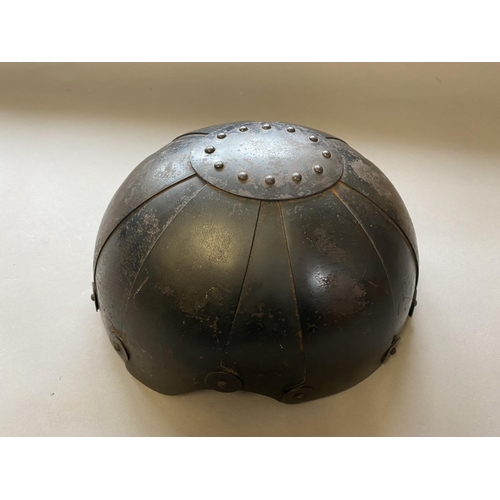 769 - A RARE SECOND WORLD WAR GERMAN PILOT FLIGHT PROTECTION HELMET SSK90. A German pilot flight protectio... 