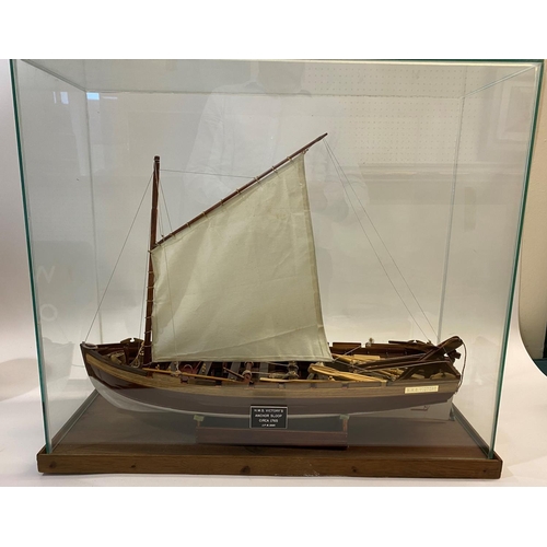 878 - A FINELY BUILT MODEL OF H.M.S. VICOTRY'S ANCHOR SLOOP. A well detailed model of a single masted sloo... 