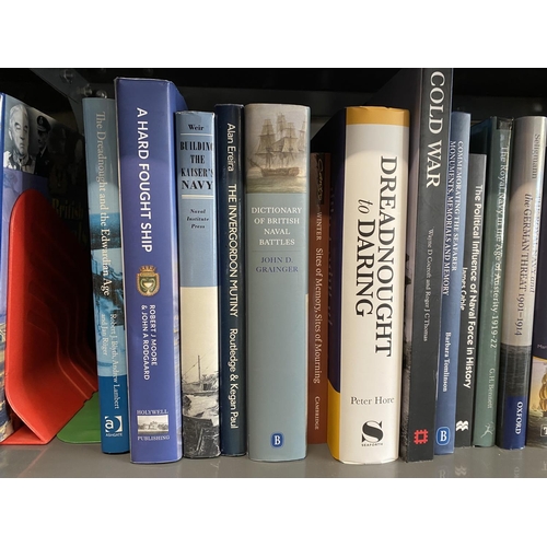 930 - NAVAL HISTORY, FIRST WORLD WAR AND LATER. A mixed selection of Naval history books to include A Hist... 