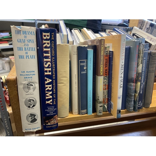 942 - A COLLECTION OF NAVAL HISTORY, FIRST AND SECOND WORLD WAR. A mixed collection of Naval history to in... 