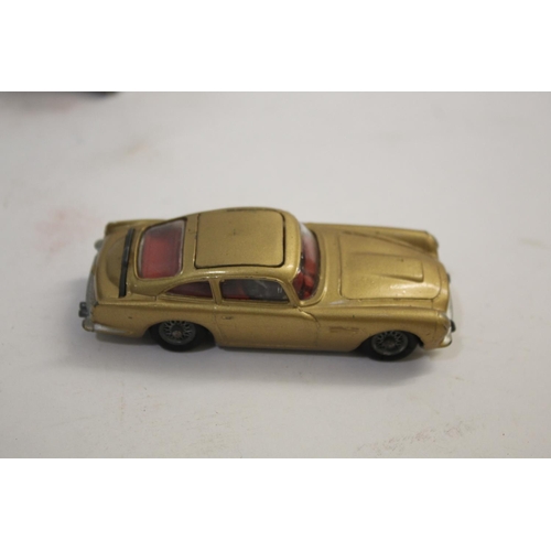 1331 - CORGI TOYS - JAMES BOND a Corgi Toys 261 James Bond's Aston Martin DB 5 with two figures inside, wit... 