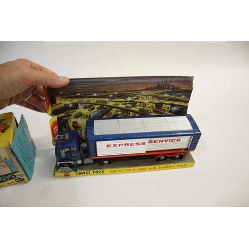 1332 - CORGI MAJOR TOYS - FORD TILT CAB EXPRESS SERVICE Model no 1137, a Ford tilt cab 'H' series Express S... 