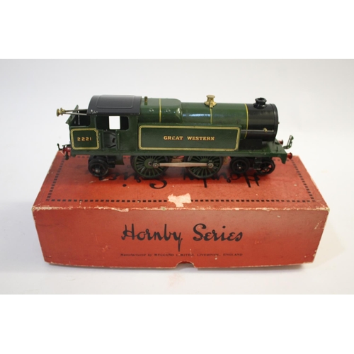 1335 - BOXED HORNBY 0 GAUGE LOCOMOTIVE - SPECIAL TANK a clockwork No 2 Special Tank Locomotive, Great Weste... 