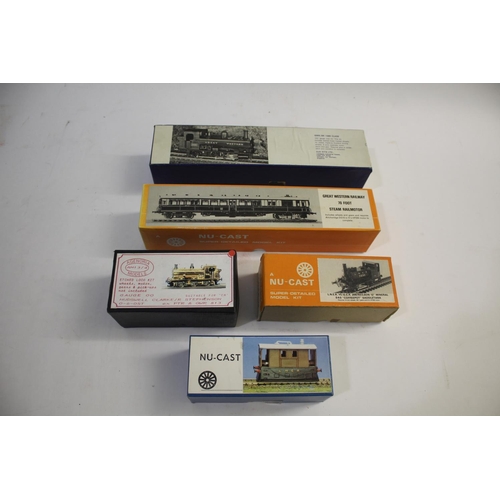 1349 - RAILWAY KIT LOCOMOTIVES 5 unused boxed railway kit locomotives, including Nu Cast Steam Railmotor, D... 