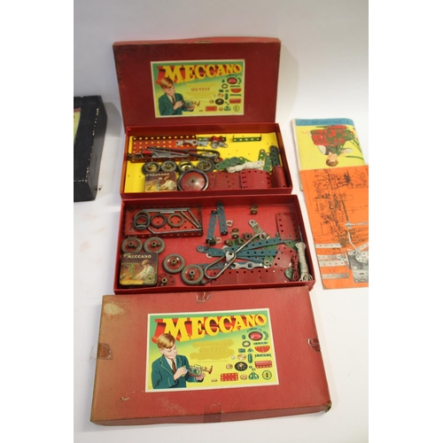 1382 - VARIOUS BOXED MECCANO various boxed sets with contents, mostly Accessorie Outfits including one in a... 