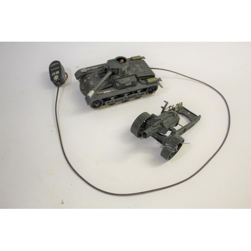 1395 - GESCHA GERMAN TINPLATE TANK a tin plate tank with clockwork mechanism and a wired controller, also w... 