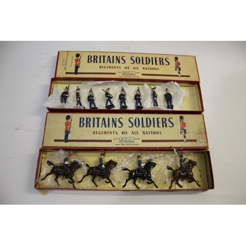 1397 - BRITAINS ARGENTINE ARMY & URUGUAY MILITARY CADETS Model No 217 Argentine Army Horse Grenadiers, with... 