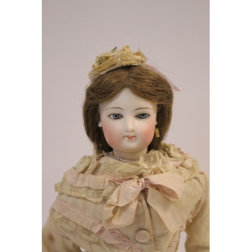 1427 - 19THC FRENCH FASHION DOLL circa 1870, a good quality swivel head on shoulder plate Fashion Doll prob... 