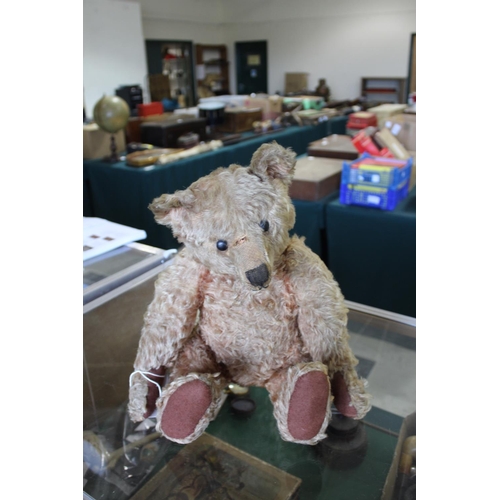 1433 - EARLY STEIFF TEDDY BEAR circa 1908-1915, with black boot button eyes and stitched mouth and nose, wi... 