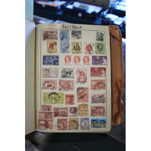 1317 - STAMP ALBUM a Movaleaf Stamp Album from the early 20thc onwards, including GB (20thc stamps to QEII)... 