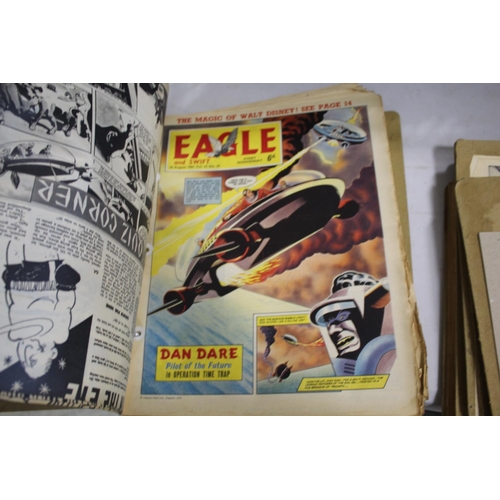 1396 - ANALOG SCIENCE FICTION & FACT MAGAZINES a large qty of issues from the 1960's and 1970's, also with ... 