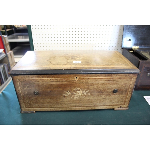 1458 - LARGE VICTORIAN MUSICAL BOX - P.V.F a large musical box with a bells in view 12 air movement, with c... 