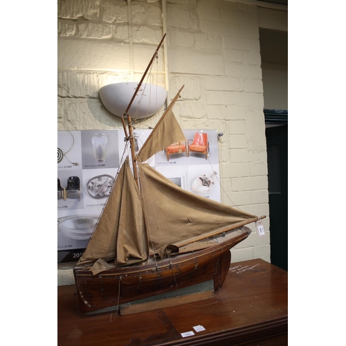 1541 - MODEL OF A BRIXHAM TRAWLER & PRESENTATION CUP - 1890 a detailed model of a Brixham trawler the Daugh... 