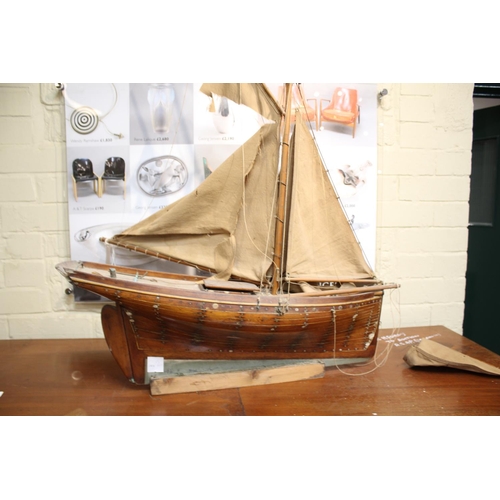 1541 - MODEL OF A BRIXHAM TRAWLER & PRESENTATION CUP - 1890 a detailed model of a Brixham trawler the Daugh... 