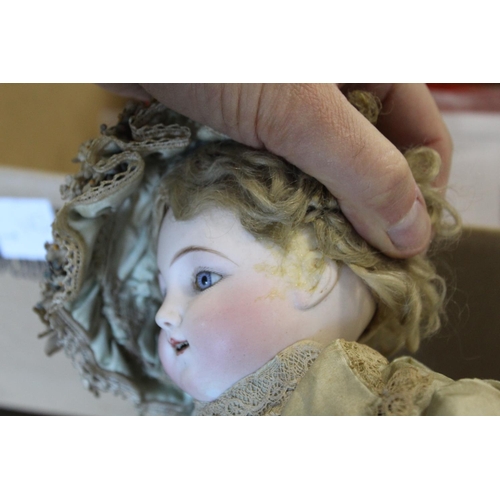 1426 - RARE EARLY STEINER BEBE CLOCKWORK BISQUE HEAD DOLL an early model of a Bebe Parlant Automatique (kic... 