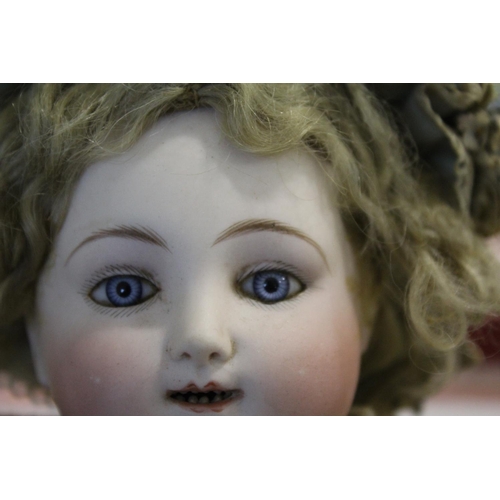 1426 - RARE EARLY STEINER BEBE CLOCKWORK BISQUE HEAD DOLL an early model of a Bebe Parlant Automatique (kic... 