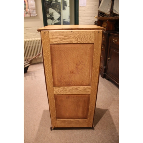 1485 - OAK COLLECTORS CABINET a late 19thc or early 20thc cabinet, with 18 internal drawers (each drawer wi... 