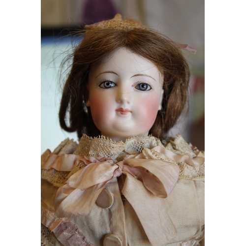 1427 - 19THC FRENCH FASHION DOLL circa 1870, a good quality swivel head on shoulder plate Fashion Doll prob... 