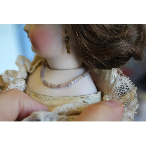 1427 - 19THC FRENCH FASHION DOLL circa 1870, a good quality swivel head on shoulder plate Fashion Doll prob... 