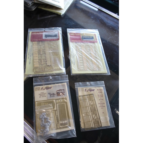 1350 - RAILWAY KITS approx 47 unused railway kits, including Parkside, Slaters Coach Kits, Shire Scenes, Cr... 