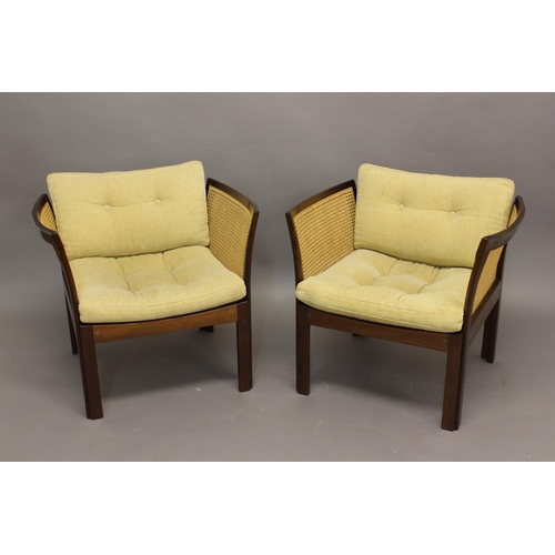 Lot 858       