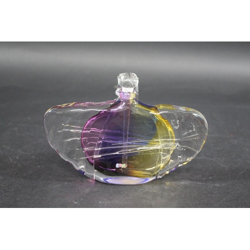 888 - MORAG GORDON CONTEMPORARY GLASS including a large cased blue glass vase etched with two elongated fi... 