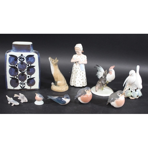 909 - ROYAL COPENHAGEN ANIMALS including 1475 Small Barking Fox, 402 Lovebirds, 2266 Fat Robin, and variou... 
