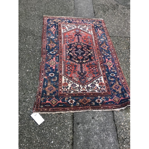 531 - Hamadan Rug, 194cm x 124cm