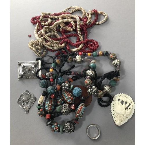 63 - Assorted Modern Costume Jewellery