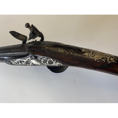 443 - A SILVER MOUNTED 16 BORE GUN BY ISAAC BARBER. With a 96cm barrel tapering from round to octagonal, s... 