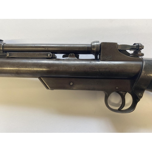 466 - A WEBLEY 177 SERVICE 1ST MODEL AIR RIFLE. With a 64cm barrel, marked to the side 'Webley Service Air... 