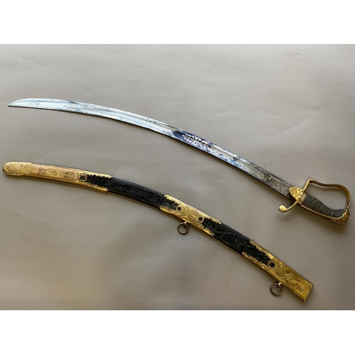 498 - A FINE LATE 18TH/19TH CENTURY MARINE OFFICERS FIGHTING SABRE. With a 77cm curved single edged pointe... 