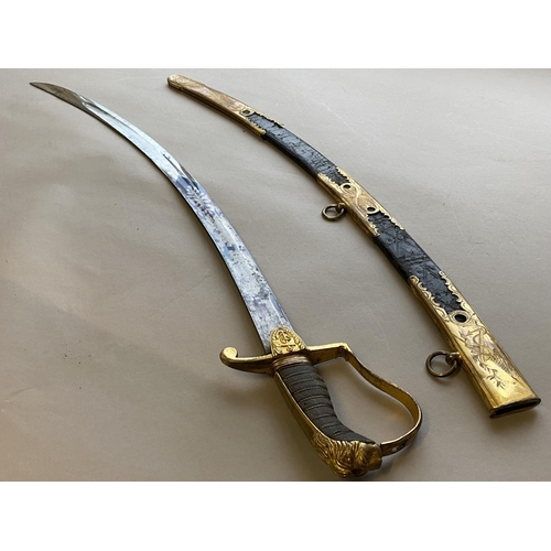 498 - A FINE LATE 18TH/19TH CENTURY MARINE OFFICERS FIGHTING SABRE. With a 77cm curved single edged pointe... 